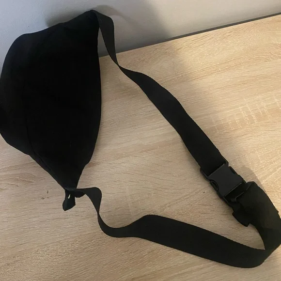 Champion crossbody - Picture 3 of 3